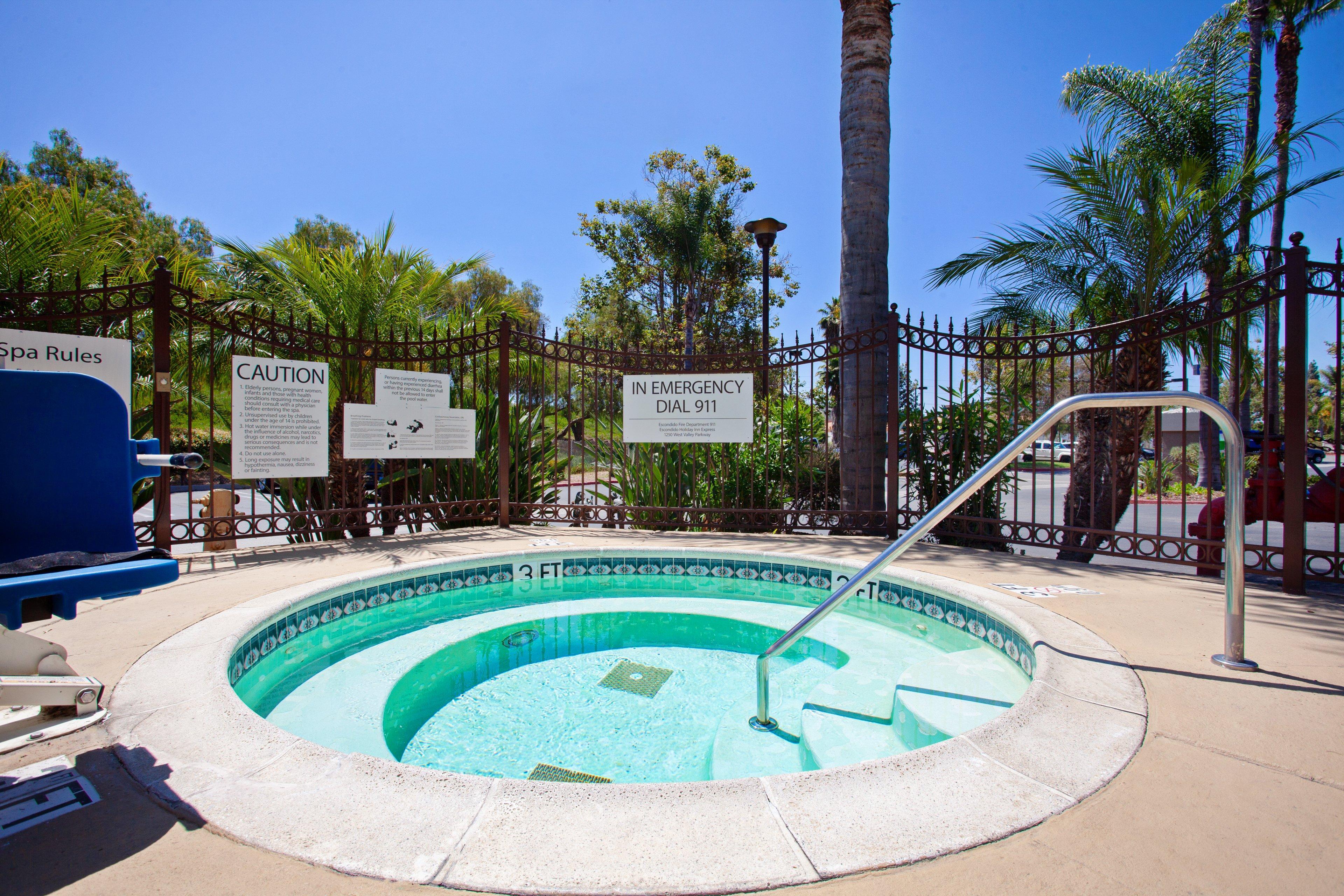 Holiday Inn Express Hotel & Suites San Diego-Escondido By Ihg Luaran gambar