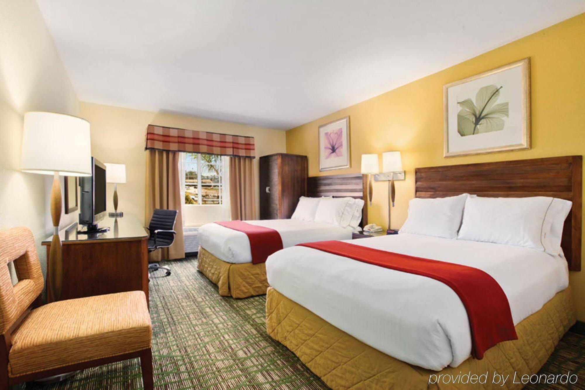 Holiday Inn Express Hotel & Suites San Diego-Escondido By Ihg Luaran gambar